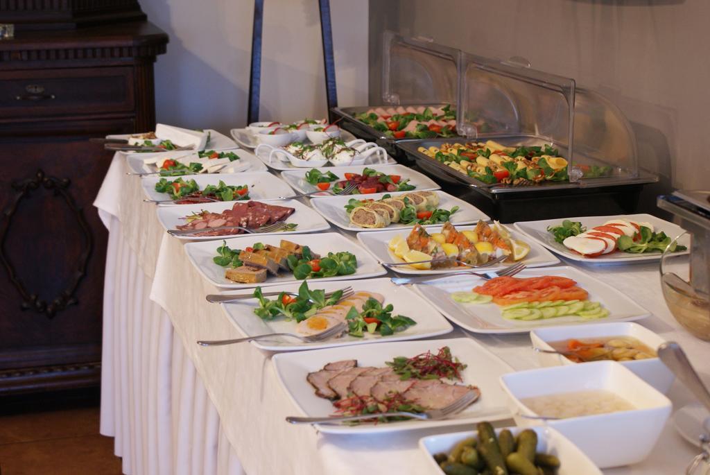 Gosciniec Sucholeski 수치 라스 외부 사진